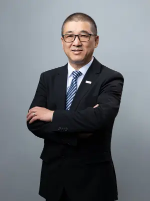 Portrait of Weiliang Wang, President of the Bosch Mobility Board China